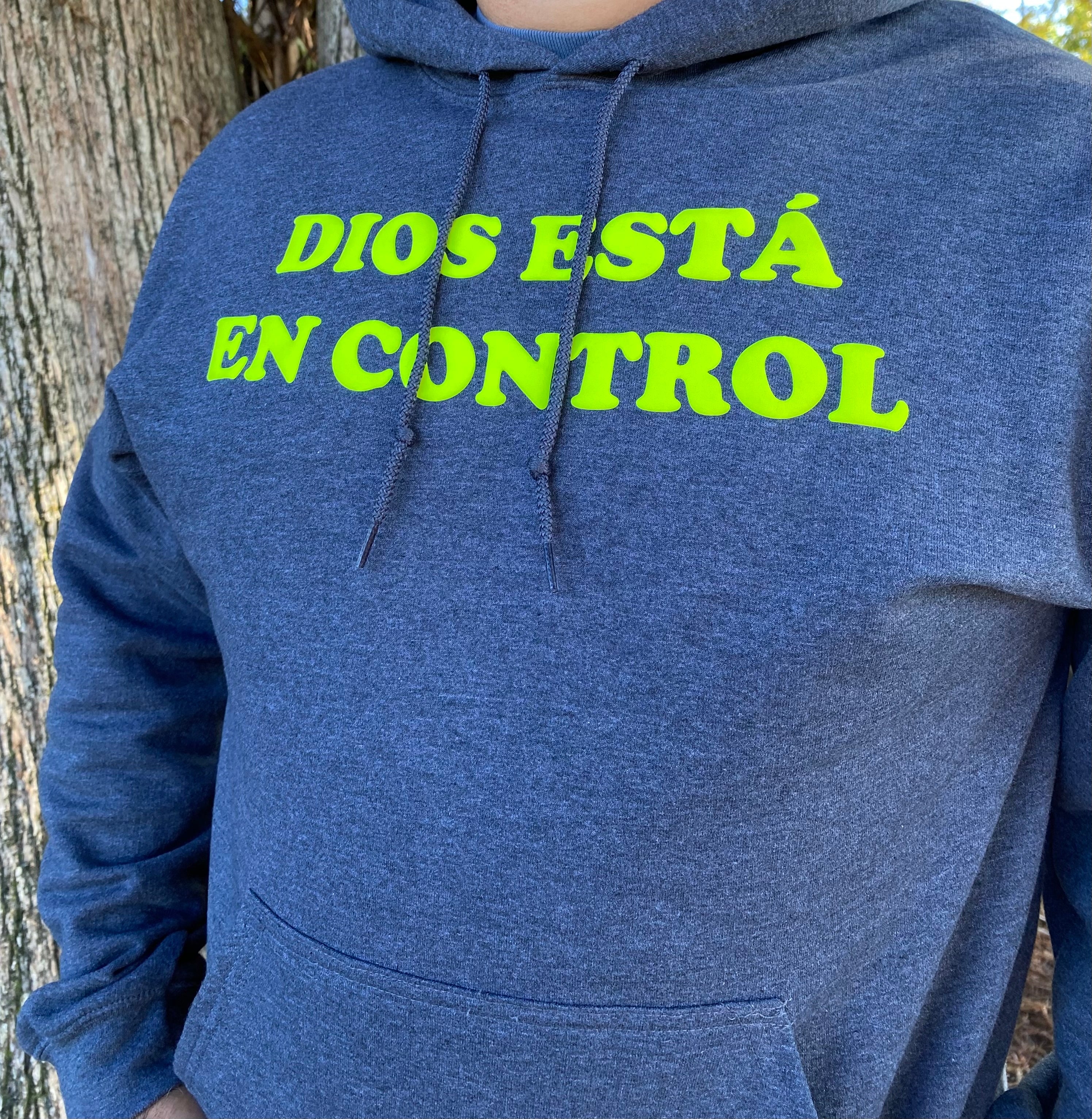 Hoodie Dios Está en Control